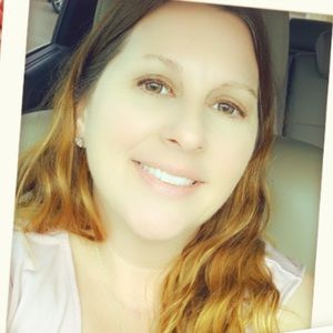 Meet your Posher, Valerie